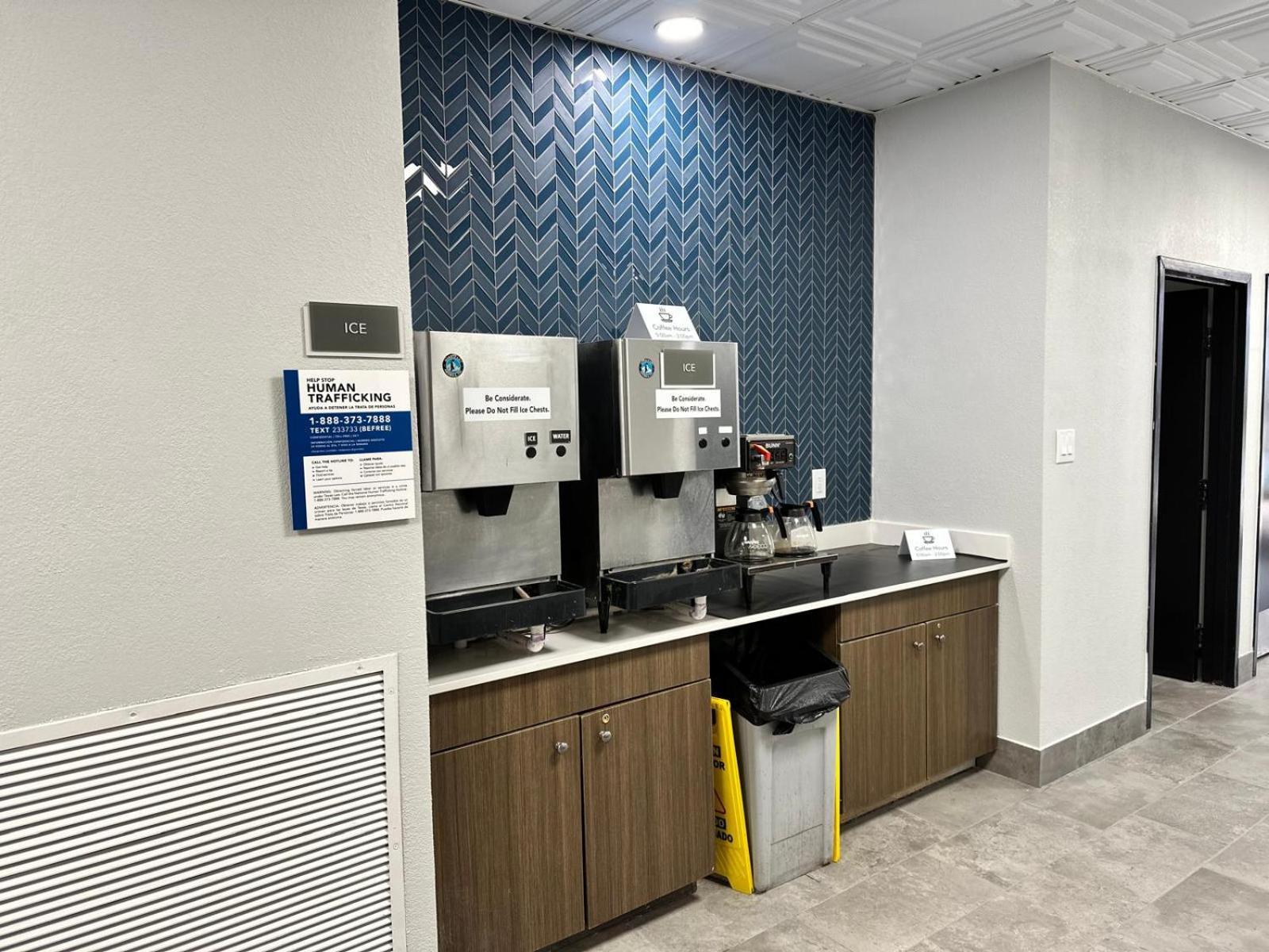 Motel 6 Mesquite, Tx Town East Екстериор снимка