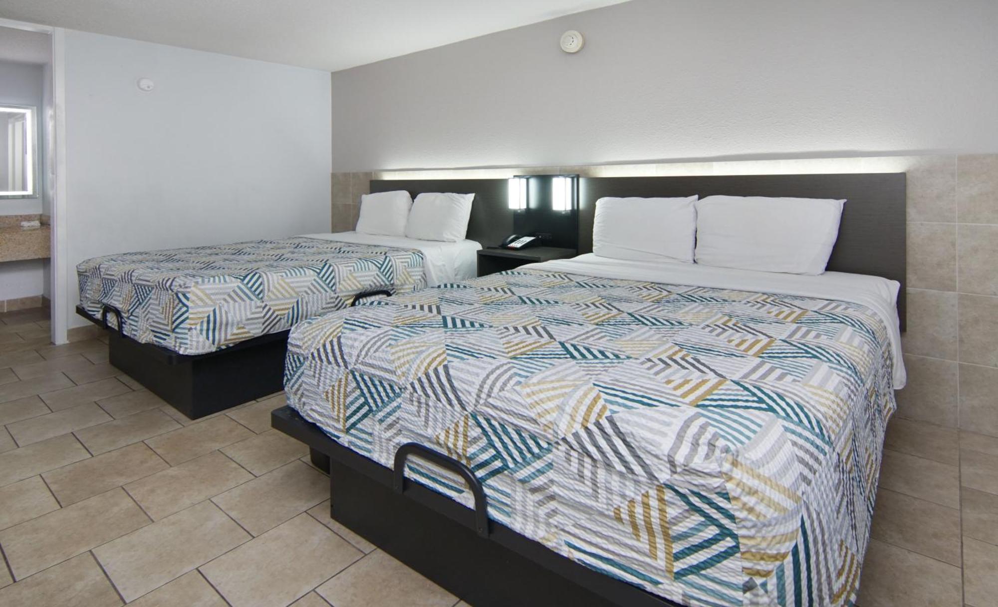 Motel 6 Mesquite, Tx Town East Екстериор снимка